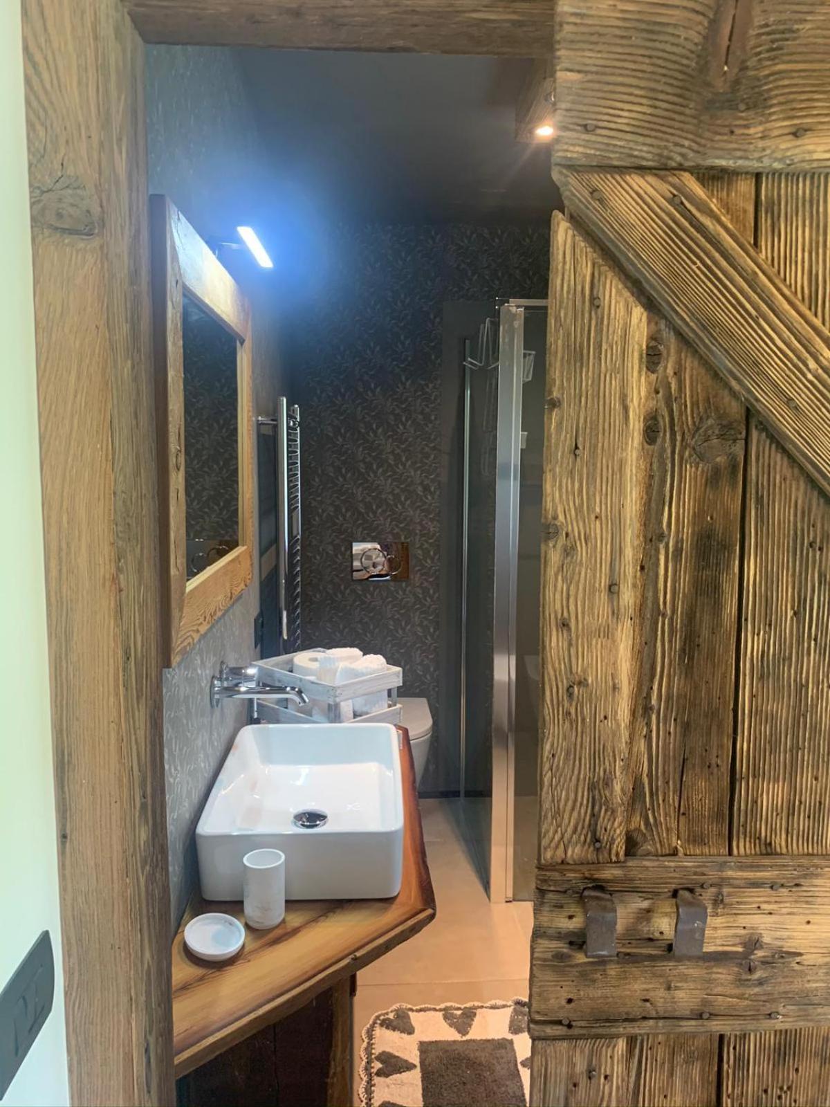 Lmc Guesthouse Бецека Екстериор снимка